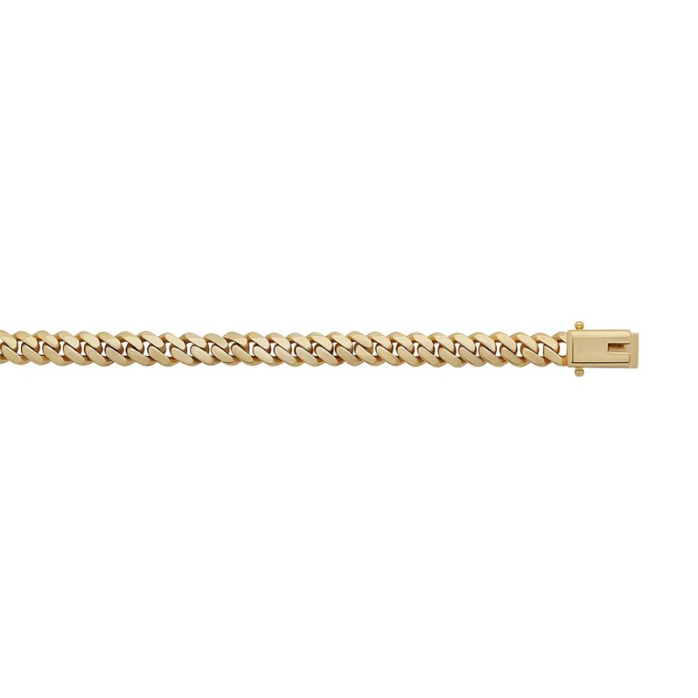 Clasp detail